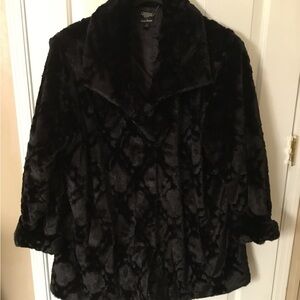 Dennis Basso Beautiful soft Black textured Faux Fur Mink Coat Size 2X. NWOT